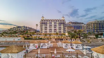 ARIA RESORT & SPA