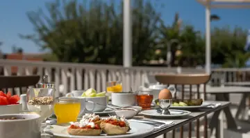 Ariadne Hotel