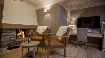 Aries Hotel & Spa