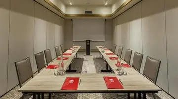 Aries Hotel & Spa
