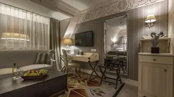 Aries Hotel & Spa