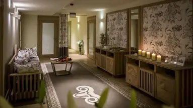 Aries Hotel & Spa
