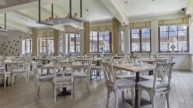 Aries Hotel & Spa