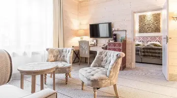 Aries Hotel & Spa