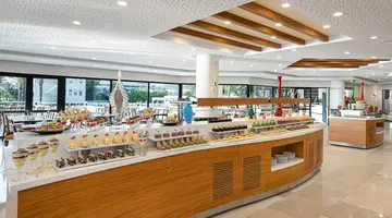 Arin Resort