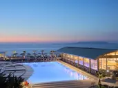 Arina Beach Hotel
