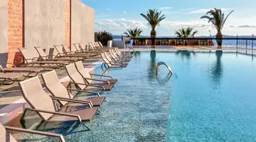 Aristoteles Holiday Resort