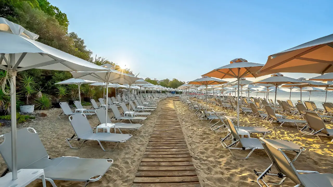 Aristoteles Holiday Resort