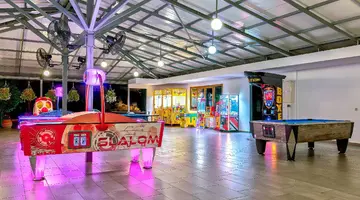 Aristoteles Holiday Resort