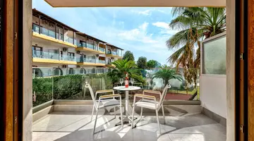 Aristoteles Holiday Resort