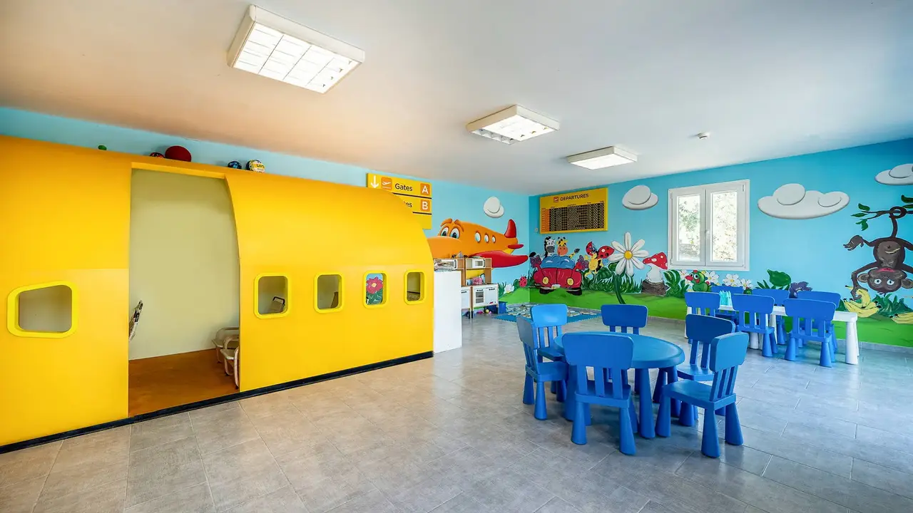 Aristoteles Holiday Resort