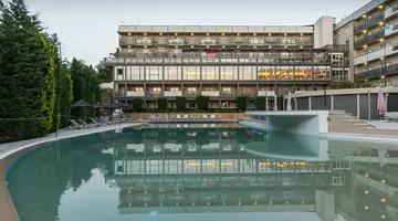 ARITI GRAND HOTEL