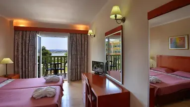 ARITI GRAND HOTEL