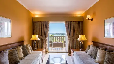 ARITI GRAND HOTEL