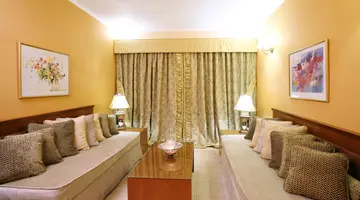 ARITI GRAND HOTEL