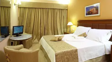 ARITI GRAND HOTEL
