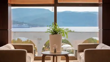 ARKADA HOTEL**