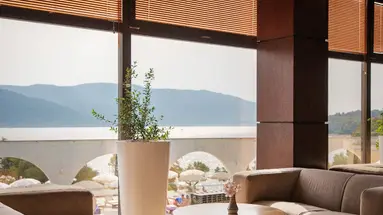 ARKADA HOTEL**