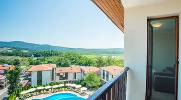 Arkutino Family Resort
