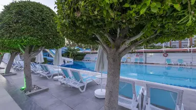 Armas Beach Hotel