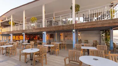 Armas Beach Hotel