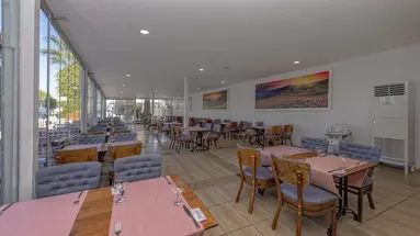 Armas Beach Hotel