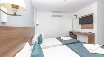 Armas Beach Hotel