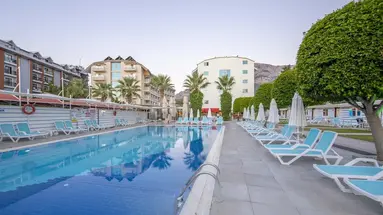 Armas Beach Hotel