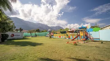 Armas Gul Beach