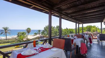 Armas Labada Hotel