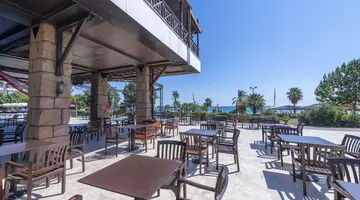 Armas Labada Hotel