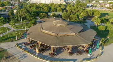 Armas Pemar Beach Hotel