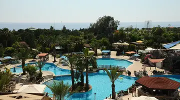 Armas Pemar Beach Resort