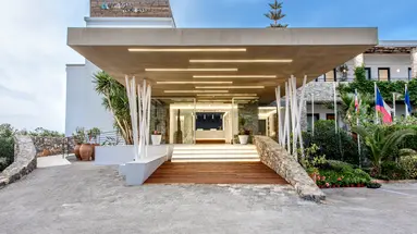 ARMINDA HOTEL & SPA