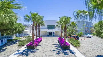 ARMONIA HOLIDAY VILLAGE & SPA