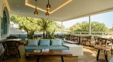 Armonia Hotel