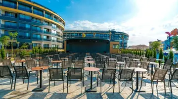 ARNOR DE LUXE HOTEL & SPA