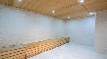 ARNOR DE LUXE HOTEL & SPA