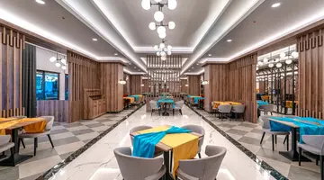 ARNOR DE LUXE HOTEL & SPA