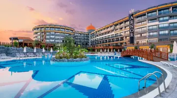 ARNOR DE LUXE HOTEL & SPA