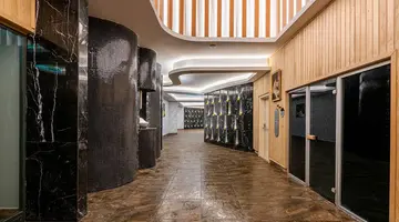 ARNOR DE LUXE HOTEL & SPA