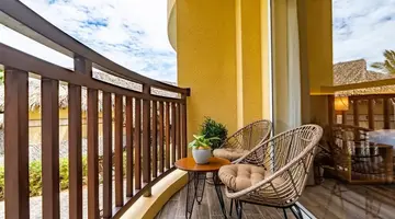 AROMA BEACH RESORT & SPA