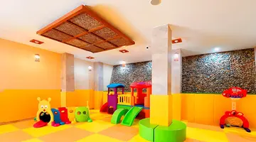 Aroma Beach Resort & Spa