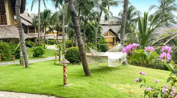 Aroma Beach Resort & Spa