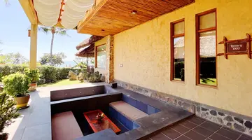 AROMA BEACH RESORT & SPA