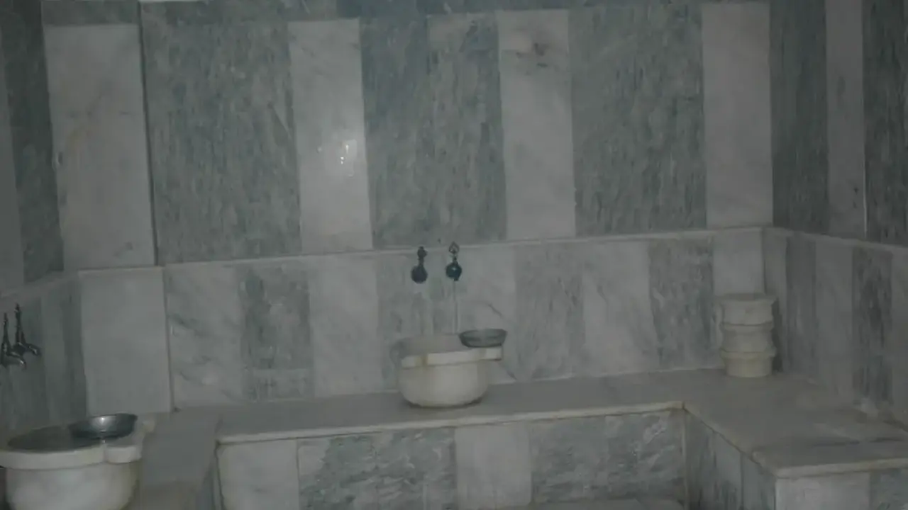 Arora Hotel