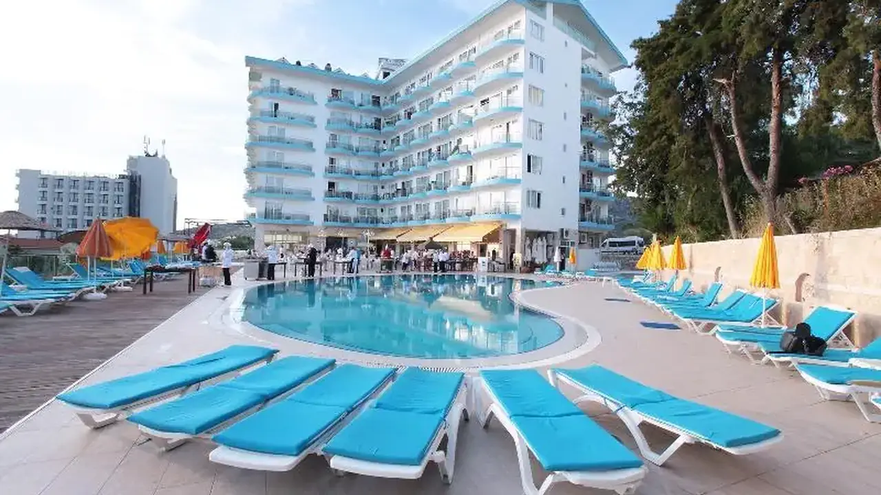 Arora Hotel