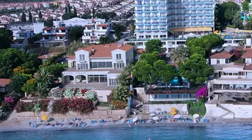 Arora Hotel