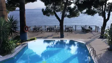 Arora Hotel