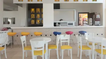 Arora Hotel